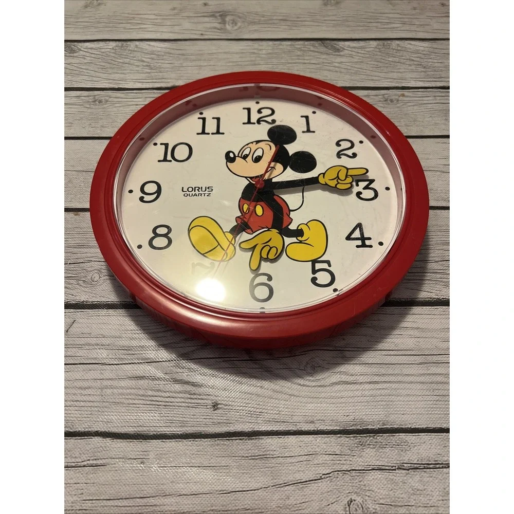 9815/519 Lorus Quartz Mickey Mouse Wall Clock Tested & Works